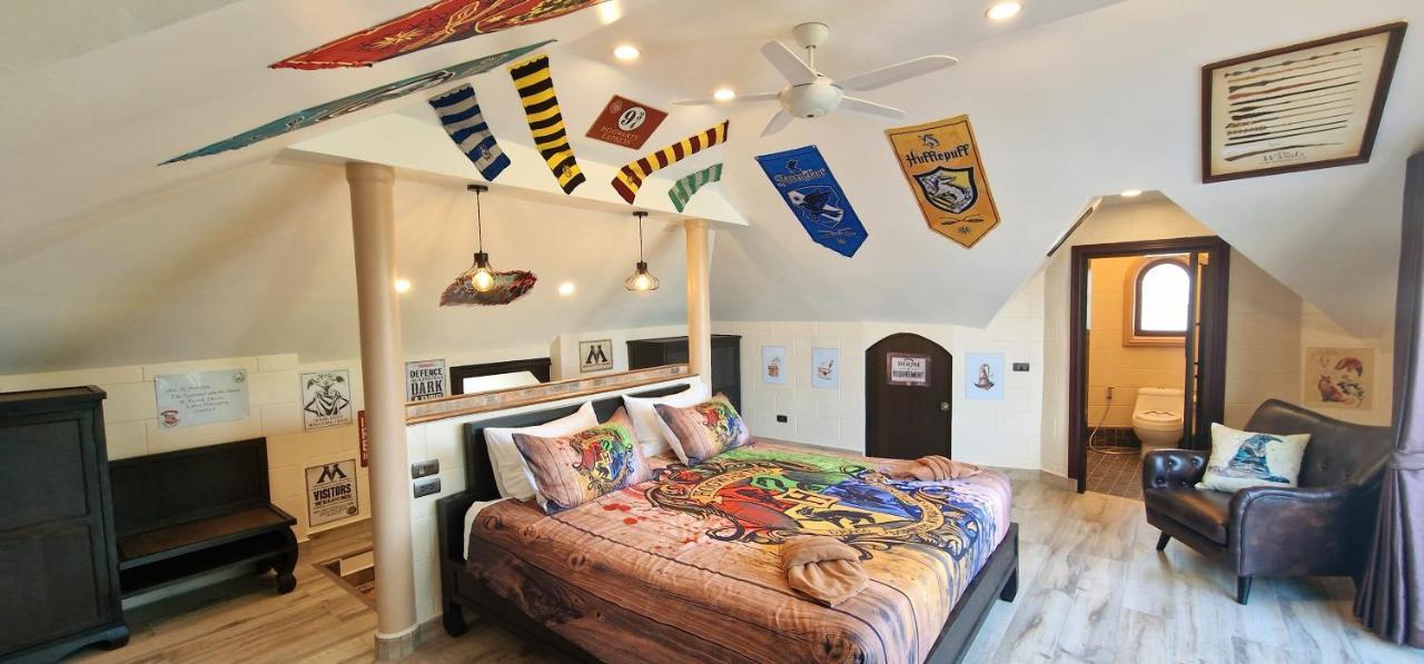 Potterland Luxury Pool Villa Pattaya Walking Street 6 Bedrooms Экстерьер фото