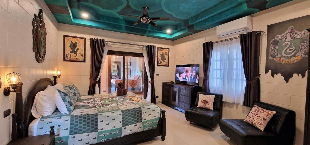 Potterland Luxury Pool Villa Pattaya Walking Street 6 Bedrooms Экстерьер фото